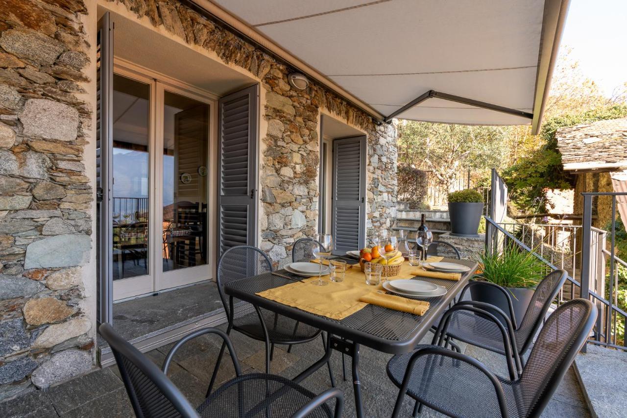 Casa Di Campagna Rosina Con Piscina E Vista Lago Gravedona Exterior photo